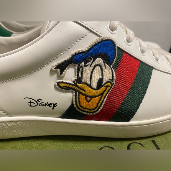 GUCCI DONALD DUCK MEN'S SNEAKER - Picture 4 of 12